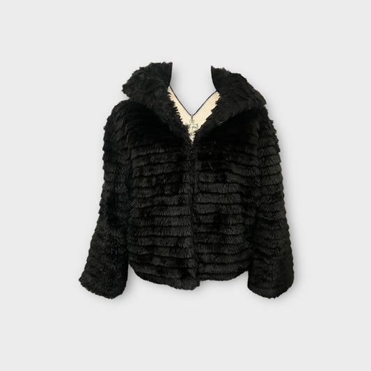 Jade Vintage  Y2K Black Cropped Faux Fur Coat Y2K Black Cropped Faux Fur Coat